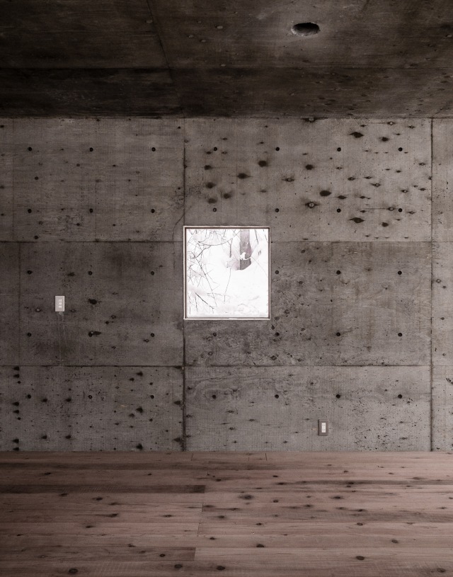L House<br> in Hirafu